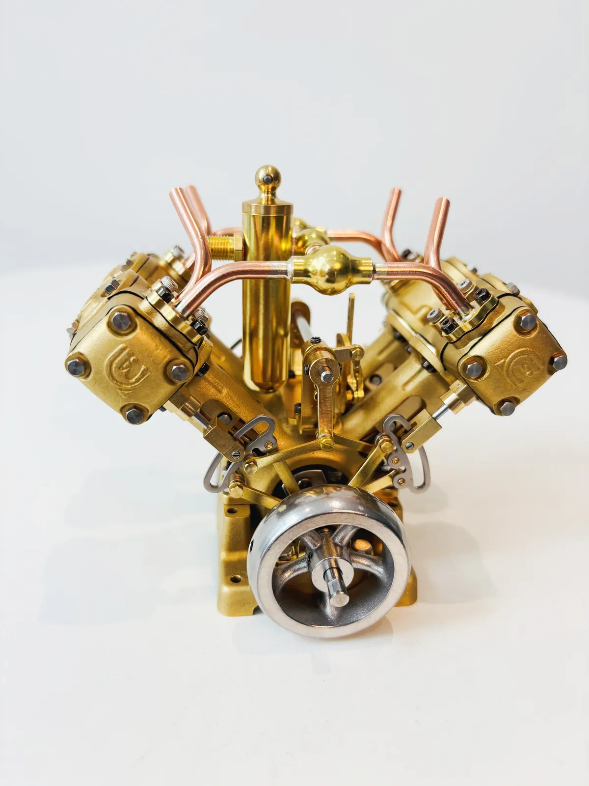 V4-Modell-Dampfmaschine — Ansicht 9