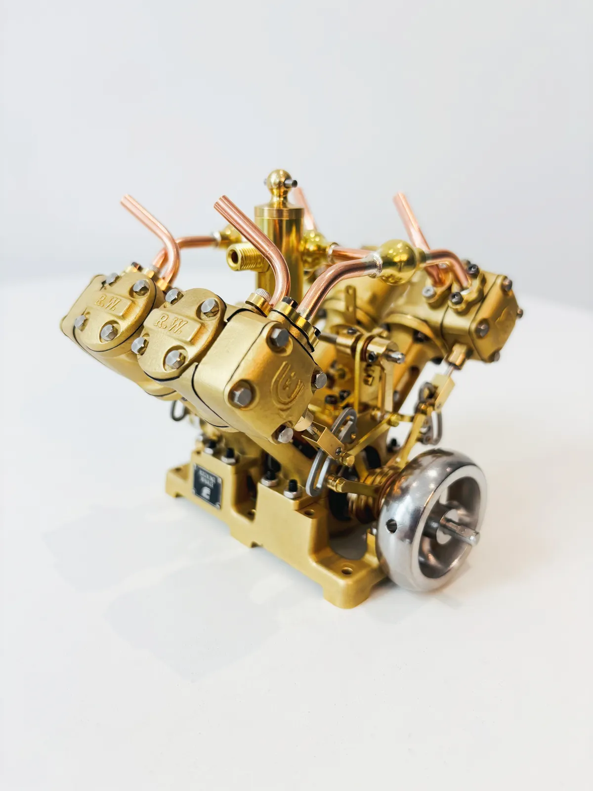 V4-Modell-Dampfmaschine — Ansicht 10