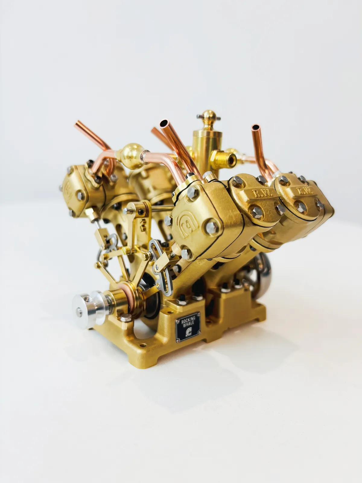 V4-Modell-Dampfmaschine — Ansicht 12