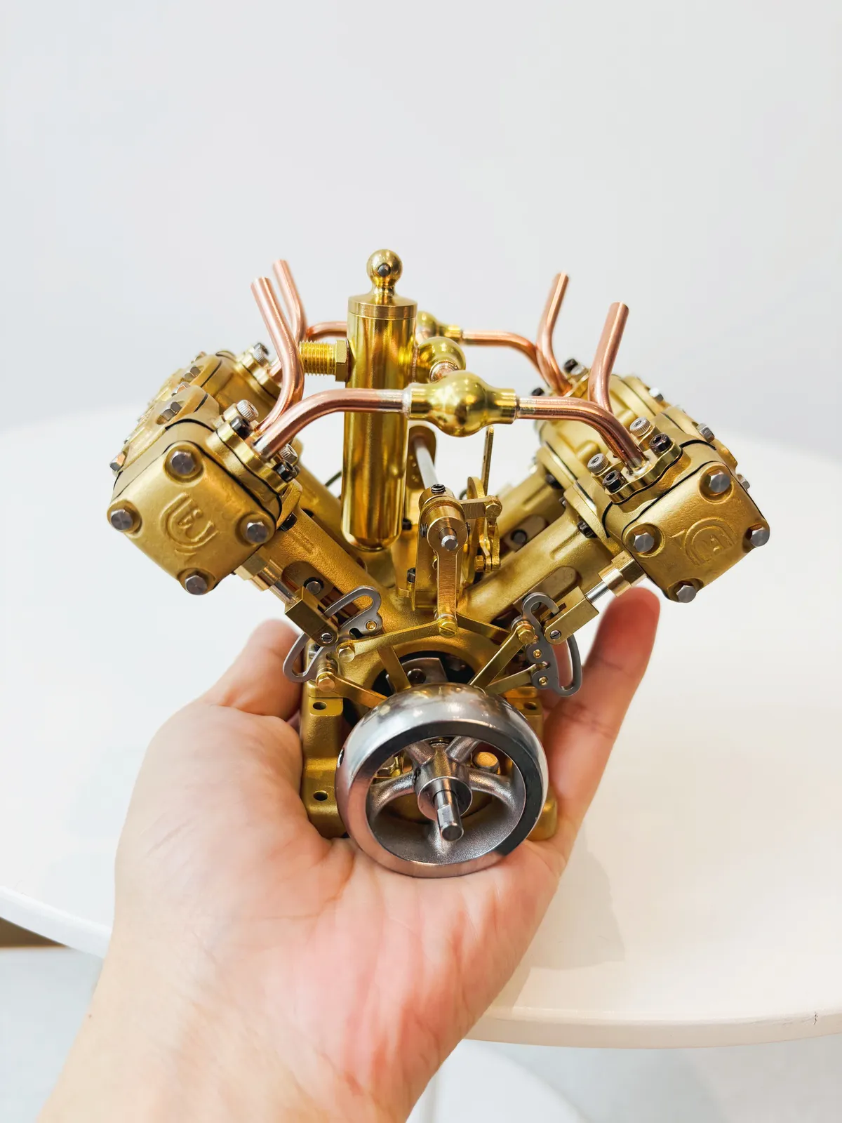 V4-Modell-Dampfmaschine — Ansicht 14