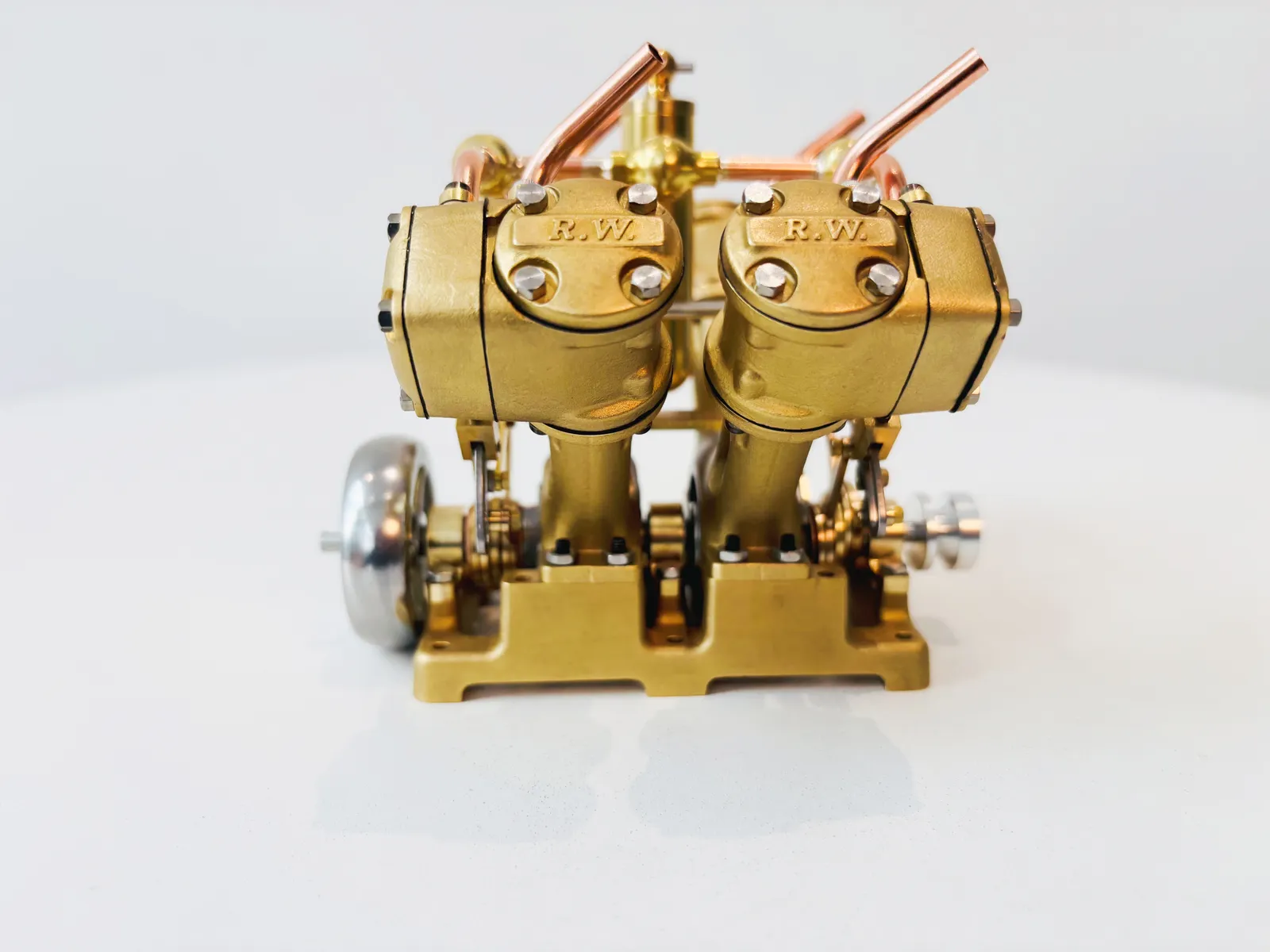 V4-Modell-Dampfmaschine — Ansicht 16